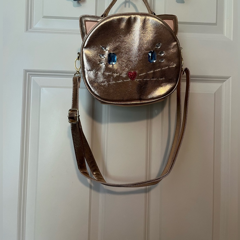 Charming Betsey Johnson Rose Gold Cat Purse NWOT